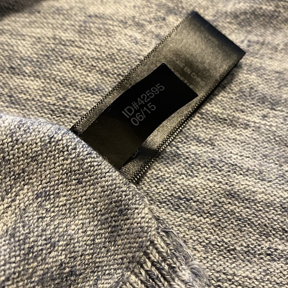 MENS Express Sweater - Picture 9 of 11